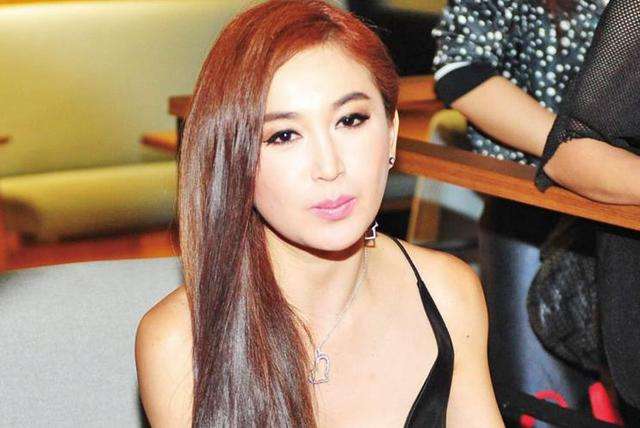 温碧霞是不是有乳腺癌？温碧霞有过几段感情