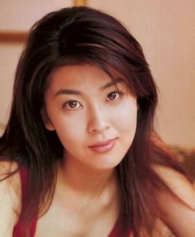 松隆子和松岛菜菜子很像对比照(松岛菜菜子和反)