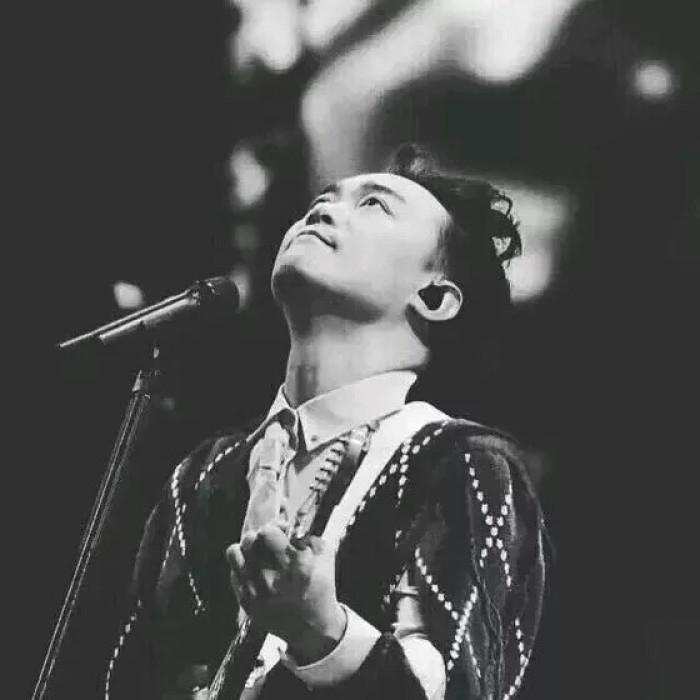 陈奕迅唱歌好在哪里？张学友陈奕迅谁唱功好(陈奕迅和张学友都唱过的歌)