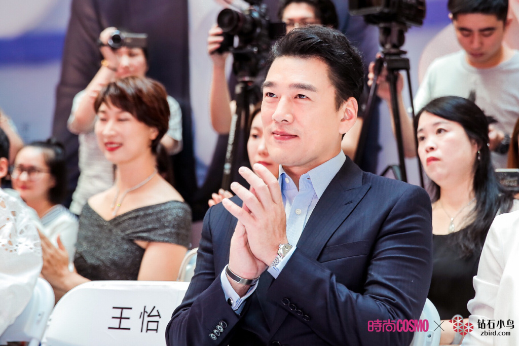 王耀庆片酬、年收入分别多少？快乐大本营王