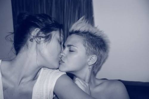 巨齿鲨现在还有吗？它的天敌是什么虎鲸的祖