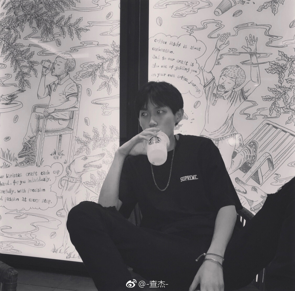 查杰女朋友梅夕ins照片(查杰最近照片)