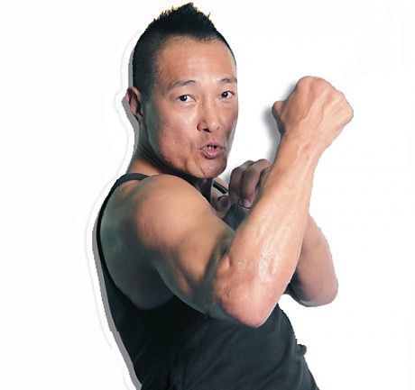 卢惠光和成龙和解了吗？卢惠光现在过得很惨(卢惠光为什么被成龙辞退)