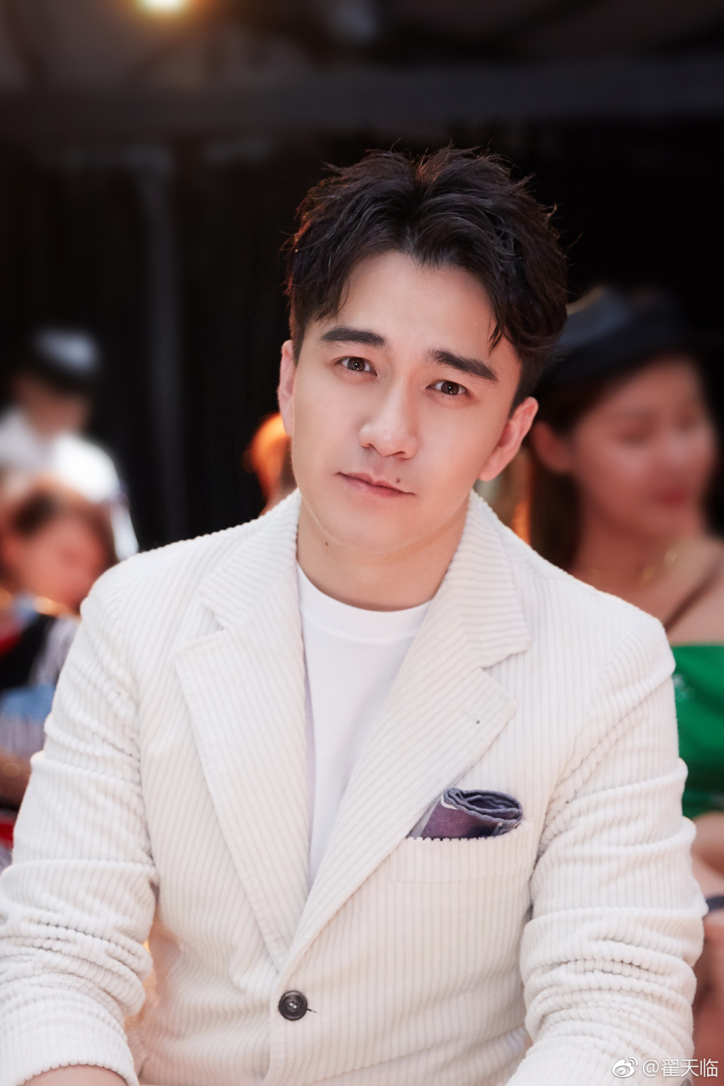 翟天临嘴角黑痣好丑图(翟天临嘴角的痣说法)