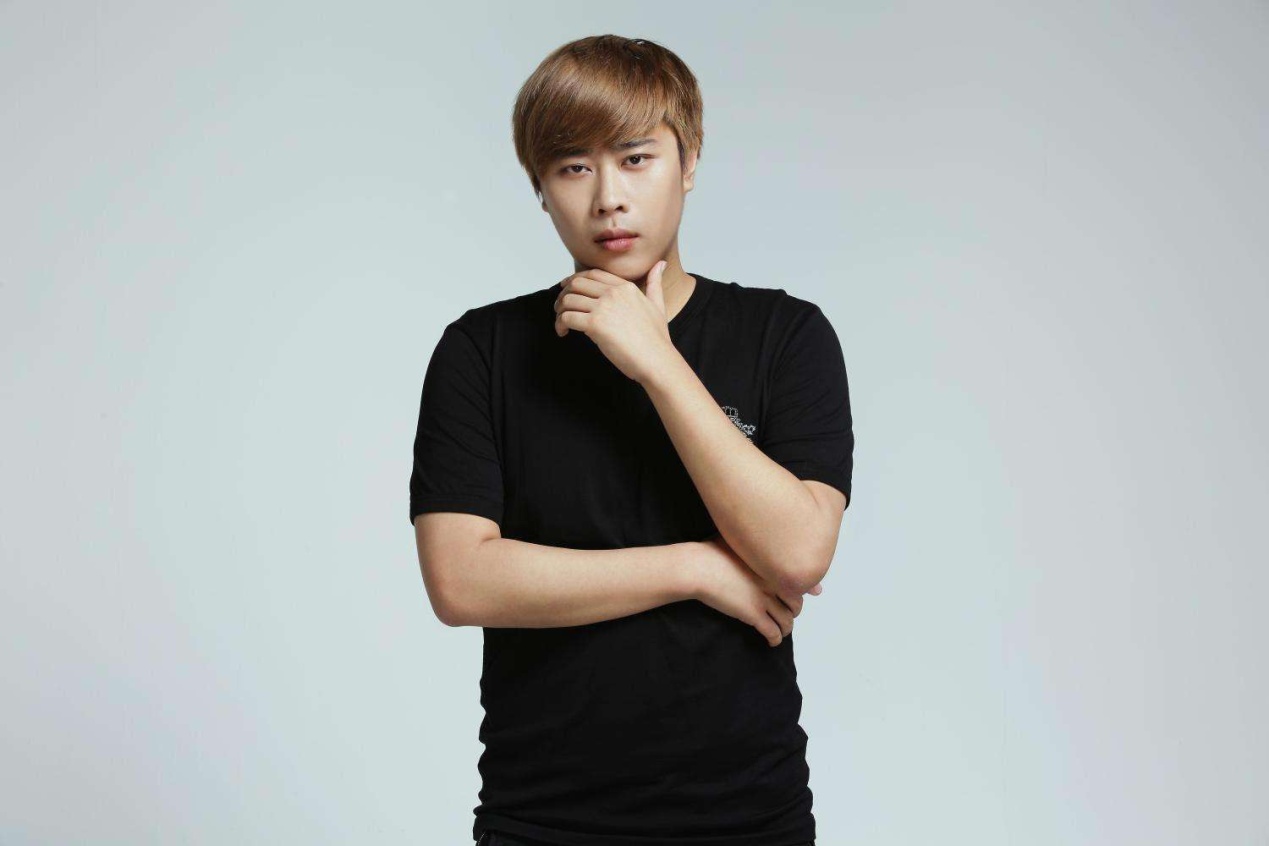 卢本伟为什么叫科学家、慈善家、克里斯关门(超级慈善家卢本伟)