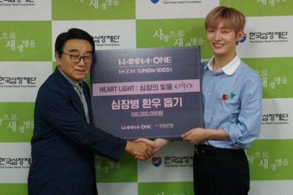 尹智圣在南韩怎么了为何穿错衣服也要被骂