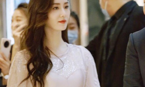 刘诗诗现身成都(刘诗诗现身成都视频)