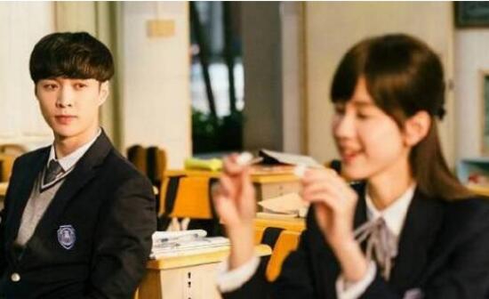 张艺兴为什么叫莲莲、甜菜？张艺兴叫黄磊师