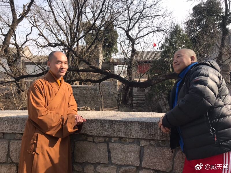 臧天朔老婆李梅曾是服务员？女儿已成年儿子