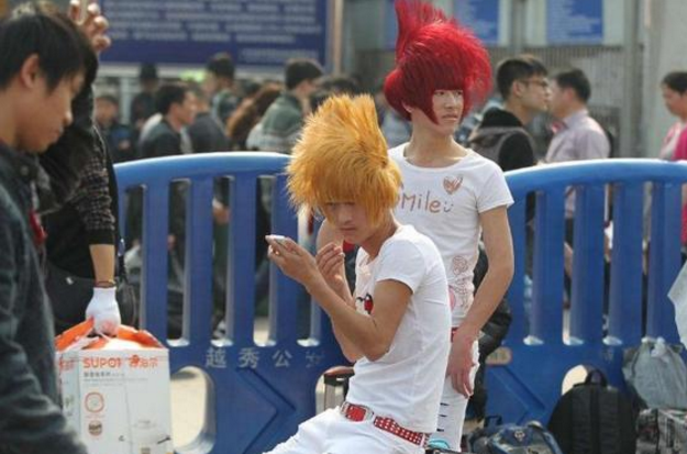 葬爱家族是什么梗?葬爱家族和杀马特有什么 葬爱家族是什么梗?葬爱家族和杀马特有什么