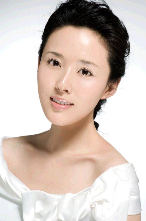 颜丹晨结婚有孩子了吗(颜丹晨是否结婚)