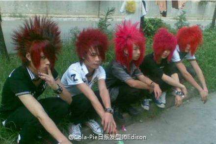 葬爱家族是什么梗?葬爱家族和杀马特有什么 葬爱家族是什么梗?葬爱家族和杀马特有什么