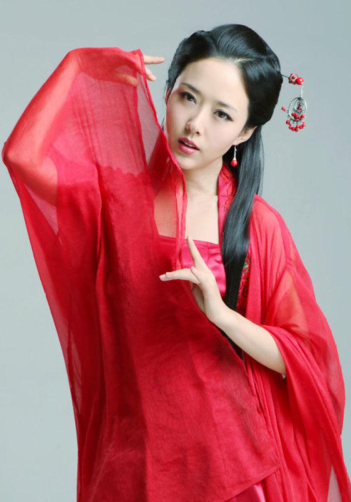 颜丹晨结婚有孩子了吗(颜丹晨是否结婚)