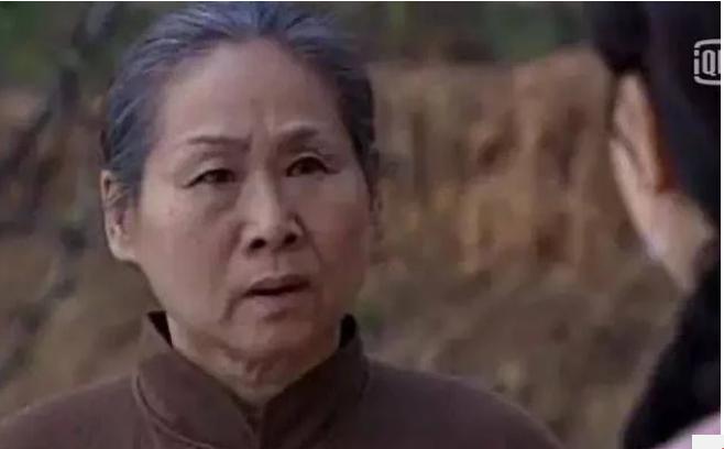 苇青是哪一年出生的?苇青的家庭情况资料介 苇青是哪一年出生的?苇青的家庭情况资料介