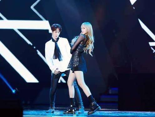 程潇王一博是什么关系?程潇男朋友是谁 程潇王一博是什么关系?程潇男朋友是谁