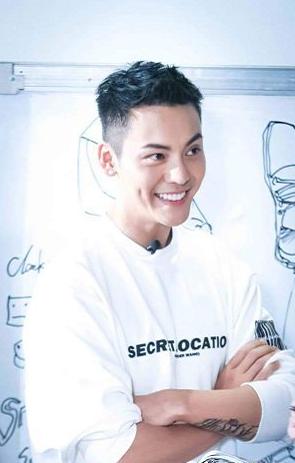 野狼disco为什么为什么突然这么火(野狼disco这么难听的歌为什么会火)