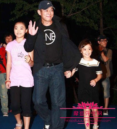 李连杰女儿JADA美丽照片(Jetta李连杰女儿)