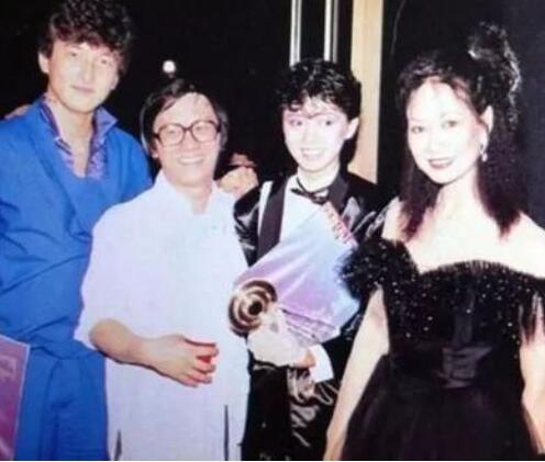 林燕妮为什么恨黄霑？林燕妮抽烟吗为什么得