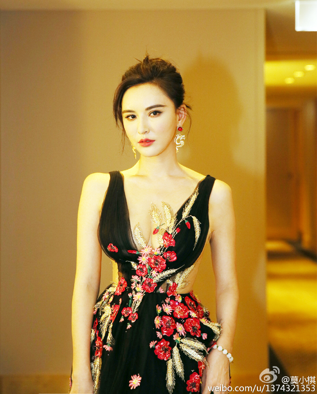 莫小棋算命张艺兴爱情怎样?莫小棋为什么预 莫小棋算命张艺兴爱情怎样?莫小棋为什么预