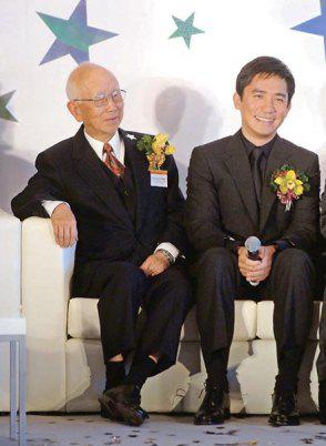 邹文怀杀死李小龙真相(李小龙被毒死) 邹文怀杀死李小龙真相(李小龙被毒死)