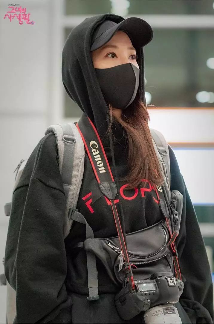 站姐都是干什么的(站姐一般都是什么人)