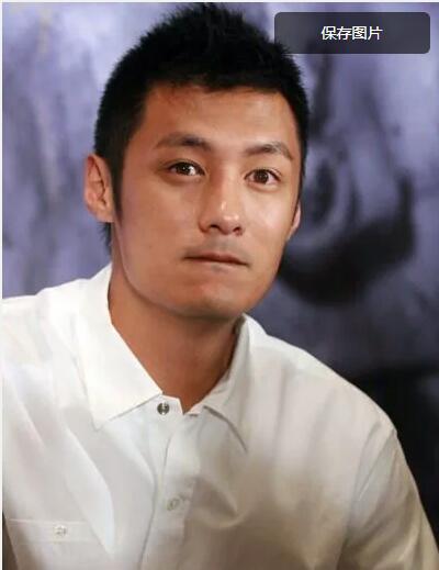 余文乐大小眼睛怎么回事是假的吗?余文乐为