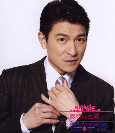 李连杰和周润发谁成就更大?最新明星网络人(周润发和李连杰谁在影坛的地位更高?) 李连杰和周润发谁成就更大?最新明星网络人(周润发和李连杰谁在影坛的地位更高?)