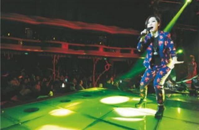 郝亚青现在在哪里上班？郝亚青现在出场费多