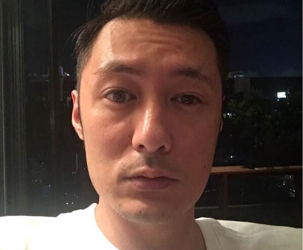 余文乐大小眼睛怎么回事是假的吗？余文乐为