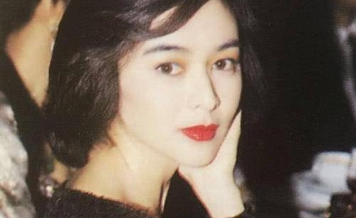 关之琳年轻的时候都做过什么(关之琳年轻时有多漂亮)