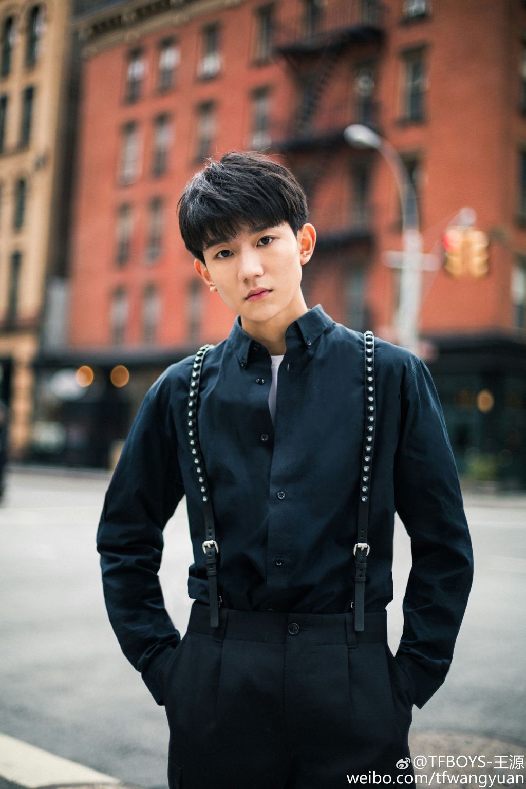 王源为什么叫刚哥？王源是越来越丑了吗来个