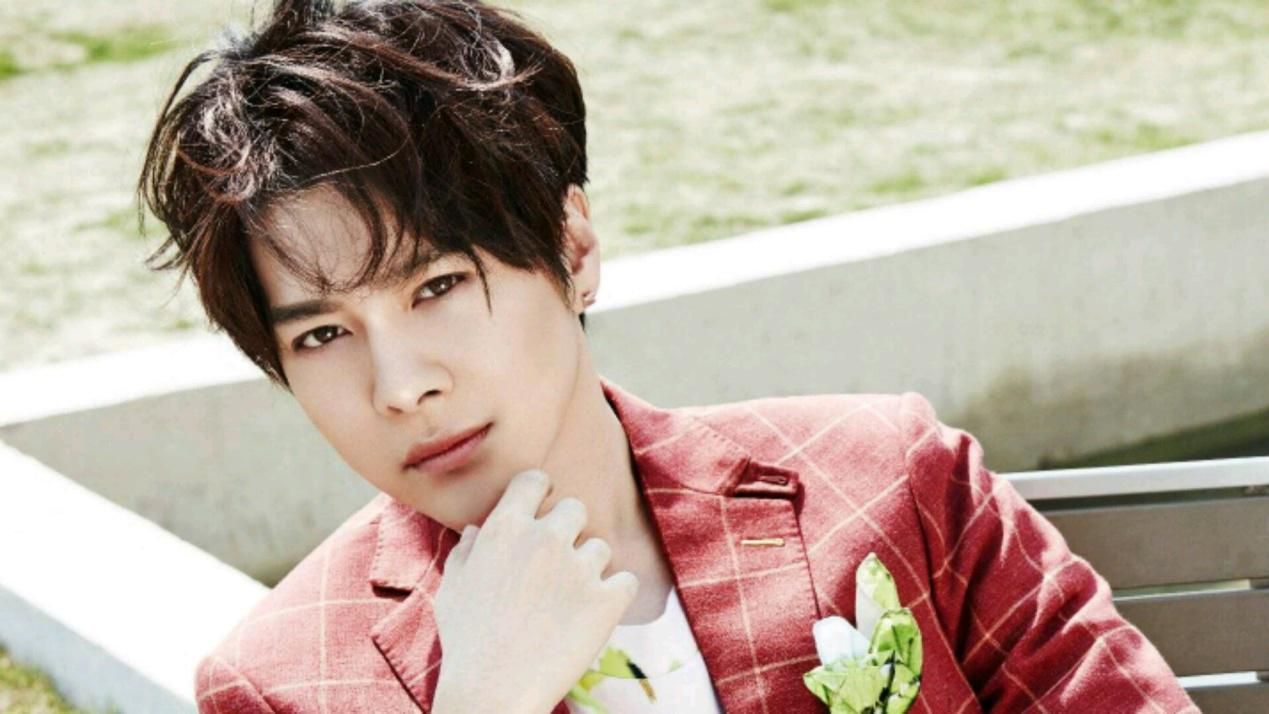 徐垚整容了吗？徐垚为什么改名叫徐海乔