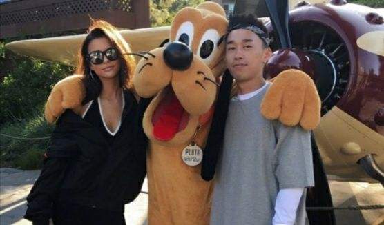 奶油米naomi康雅馨整容前龅牙照片