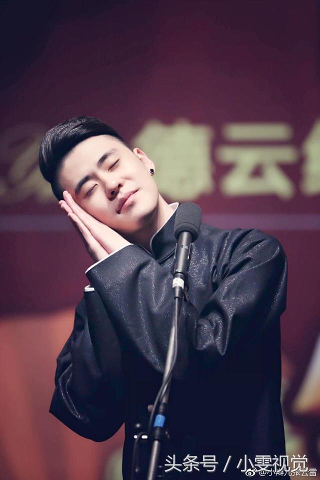 张云雷南京坠落站台事件回顾(南京南站张云雷坠楼事件)