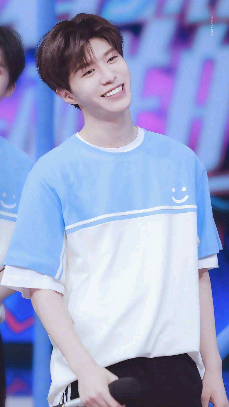 范丞丞为什么叫皇权？范丞丞福西西什么梗