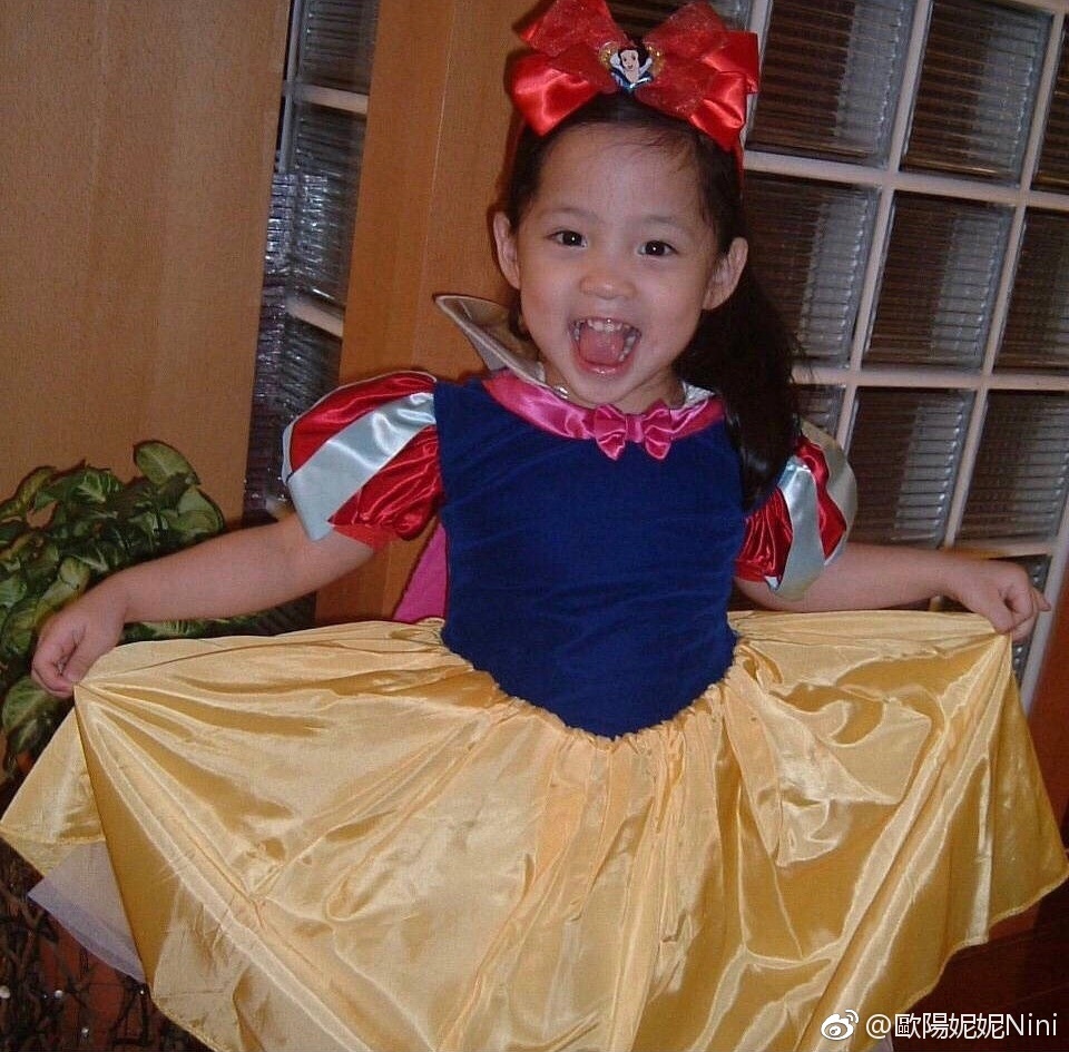 欧阳妮妮为什么这样丑(欧阳妮妮多大了年龄) 欧阳妮妮为什么这样丑(欧阳妮妮多大了年龄)