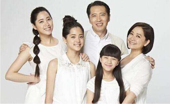 欧阳娜娜家很有钱吗(欧阳娜娜家产)