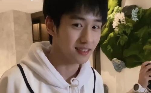 少年之名徐振轩多大了是哪里人(少年之名徐振轩进决赛)