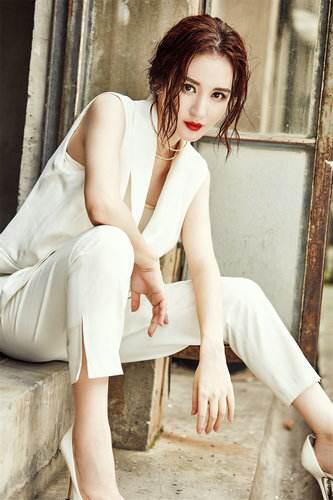 张萌出道前的样子照片(张萌长什么样子的)