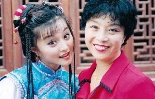 张传美艺术学校在哪里？张传美还有个前夫？(张传美的简历)