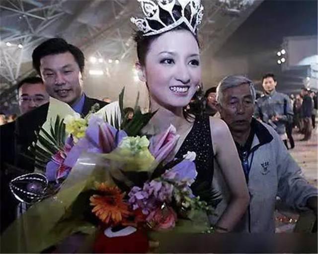 张萌出道前的样子照片(张萌长什么样子的)