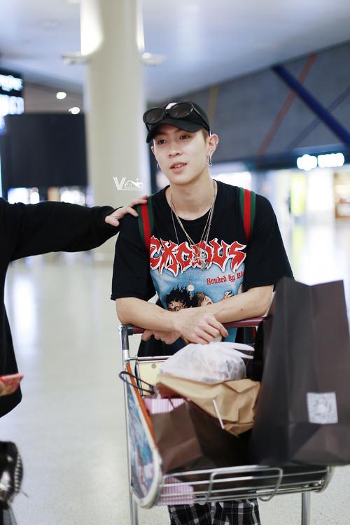 马伯骞为什么叫肉夹馍、马黄瓜、马老师？马