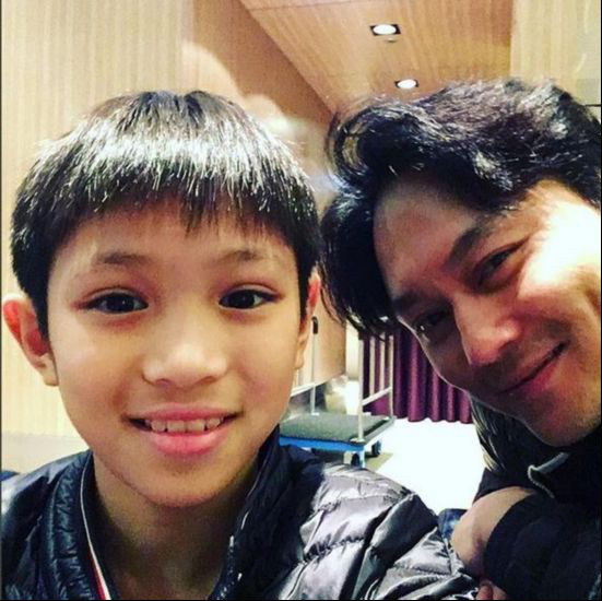 魔童张慕童长残了图(张慕童为什么叫魔童)