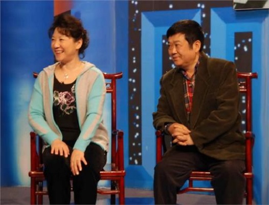 王群是怎么死的?王群的两任妻子照片站<m(王群的照片女的) 王群是怎么死的?王群的两任妻子照片站<m(王群的照片女的)