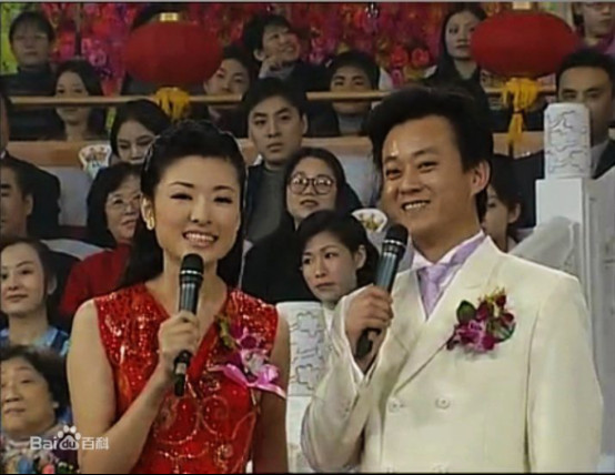 周涛前夫姚宏资料照片(著名主持人周涛丈夫姚宏)