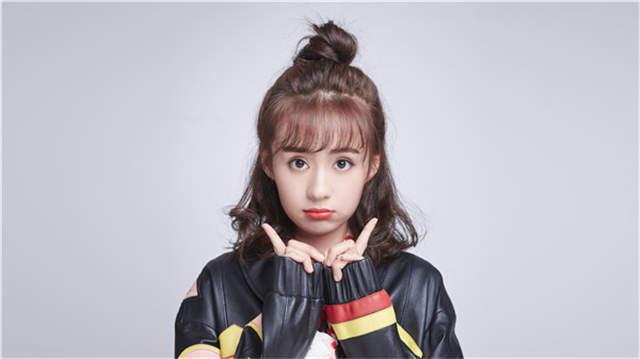 郑合惠子为什么取个日本名字？她上快乐大本