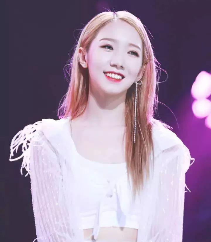 孟美岐为什么叫毛毛球？孟美岐原名赵美岐是