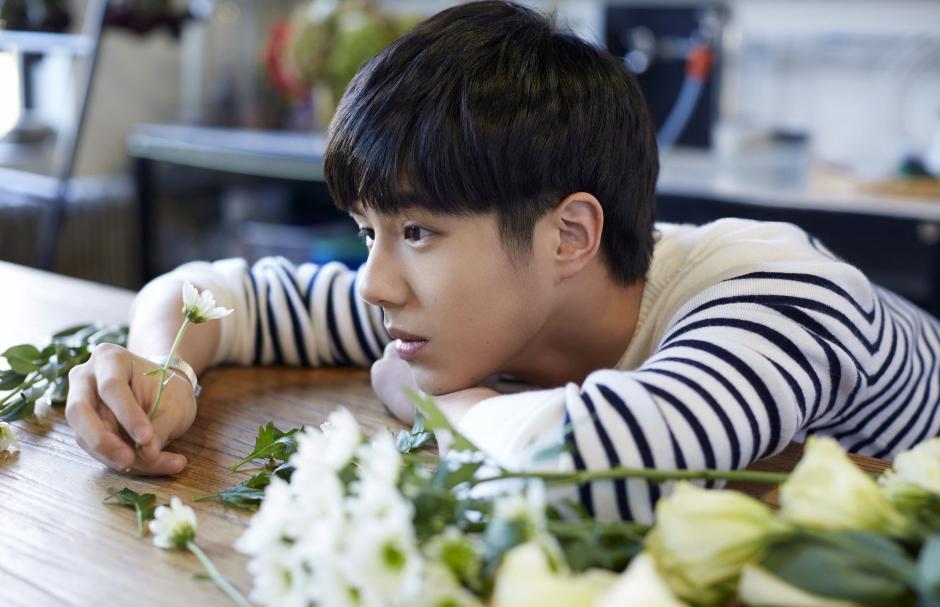 刘昊然私下抽烟图片(刘昊然抽不抽烟) 刘昊然私下抽烟图片(刘昊然抽不抽烟)