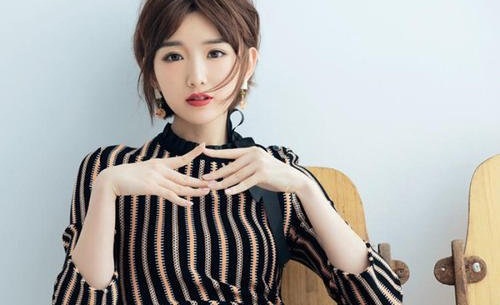 毛晓彤父女关系导致她退出娱乐圈了吗(毛晓彤父亲现状怎样?)