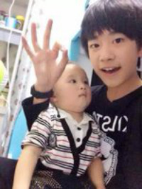 王源长残易烊千玺逆袭图片(王源王俊凯易烊千玺从小到大的照片)